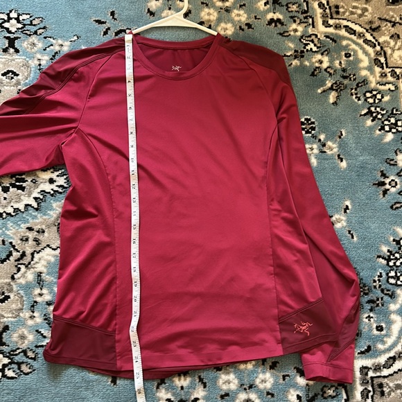 Arc’teryx Long-sleeve Top - Picture 8 of 8